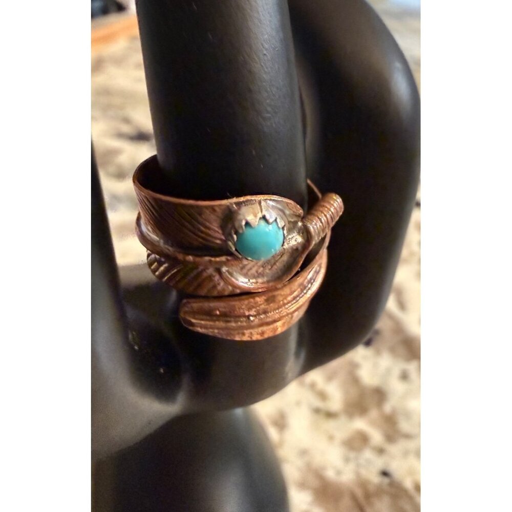 New Native American Copper & Turquoise Adj Feather Design Ring Aaron Davis 3.86g